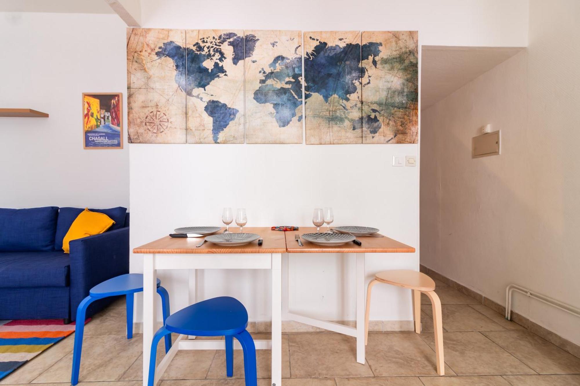 Le Cerisier Des 4 Chemins - Appt 75M² Pour 6 Apartment Carcassonne Bagian luar foto